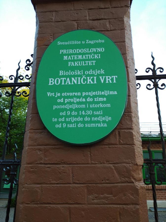 Hotel Botanical Garden à Zagreb Extérieur photo